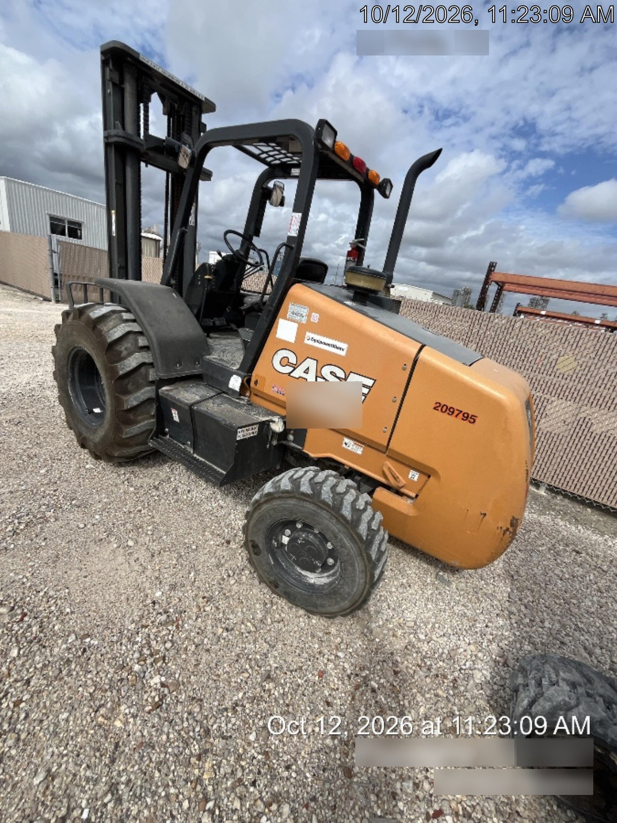 2022 CASE 588H