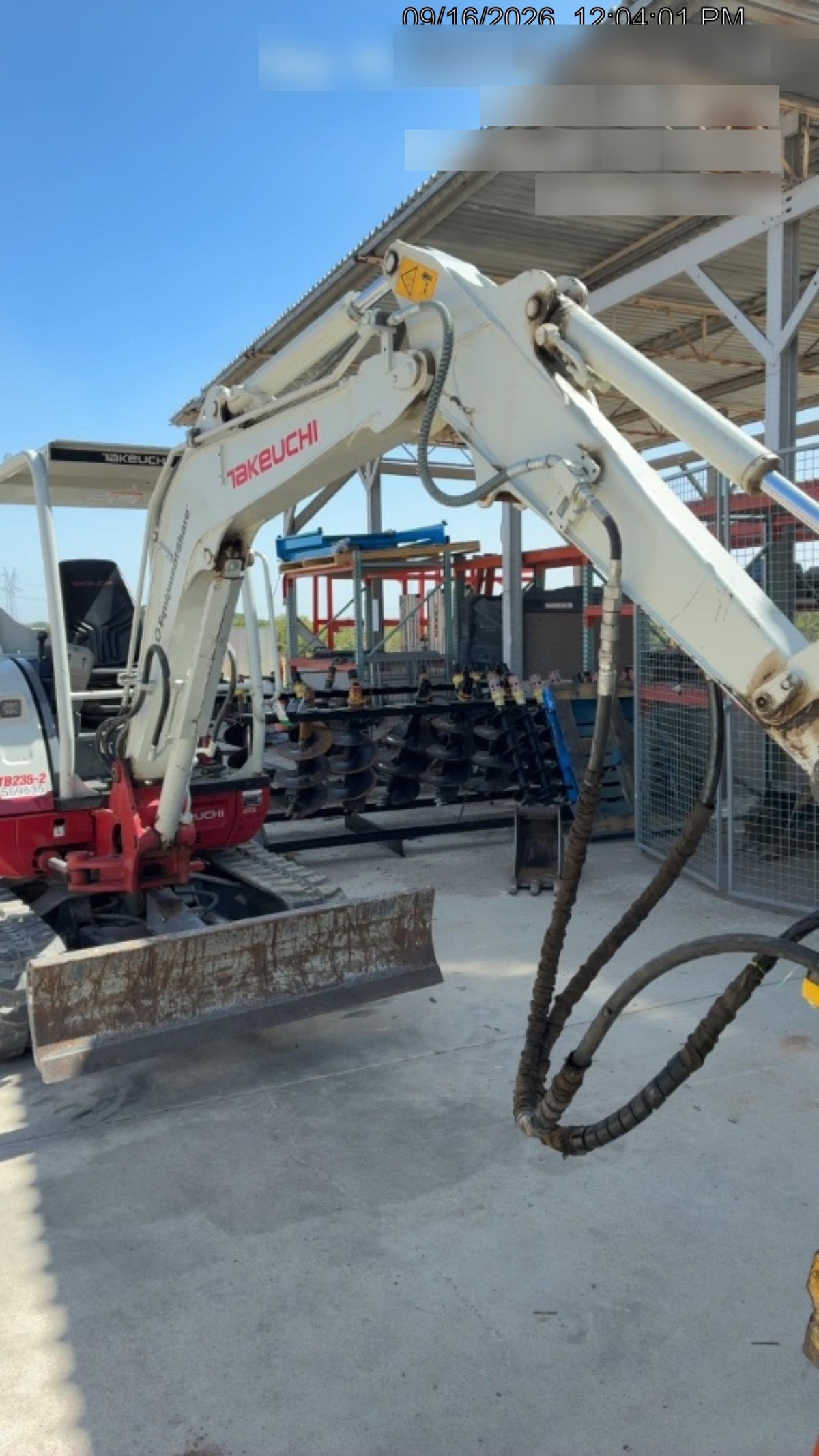 2025 TAKEUCHI TB235-2R