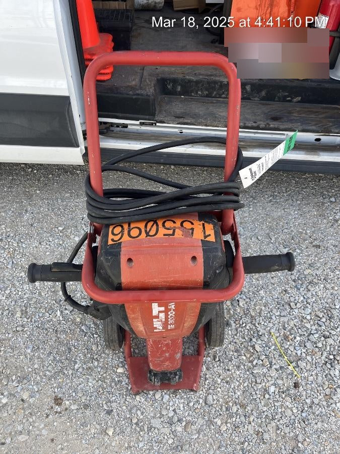2021 HILTI TE 3000-AVR