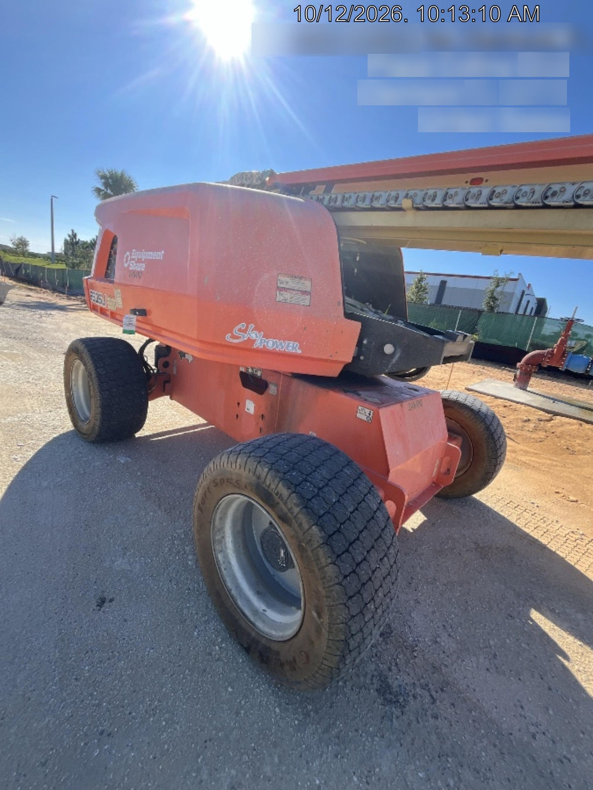 2022 JLG 660SJ