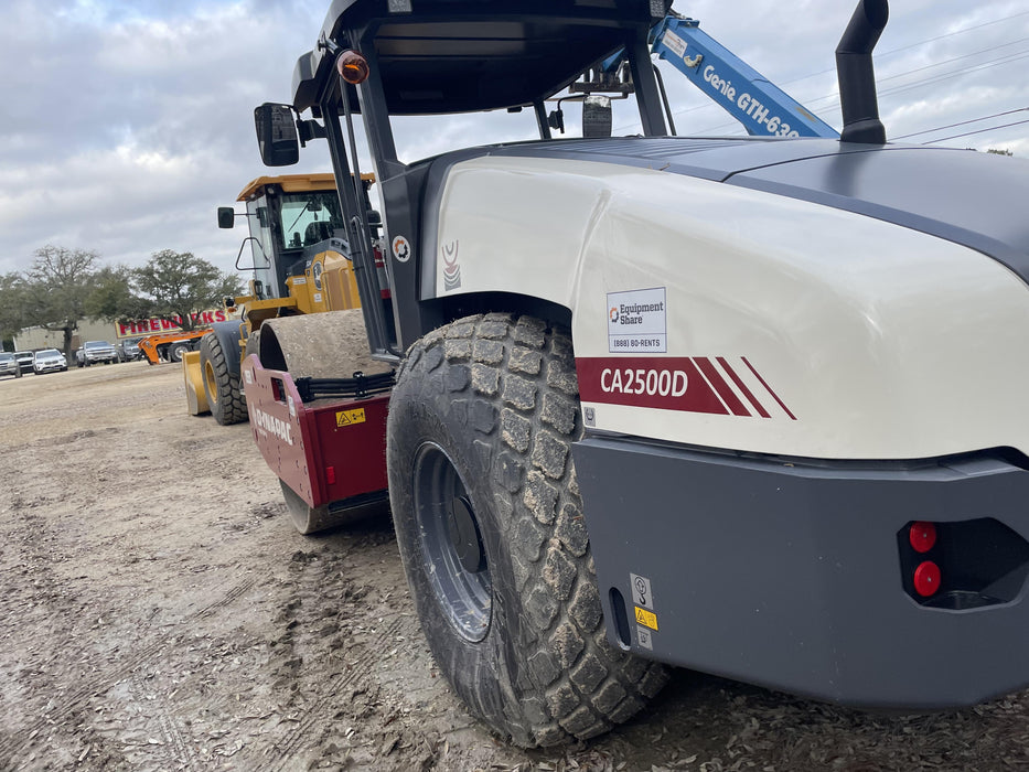 2023 DYNAPAC CA2500D