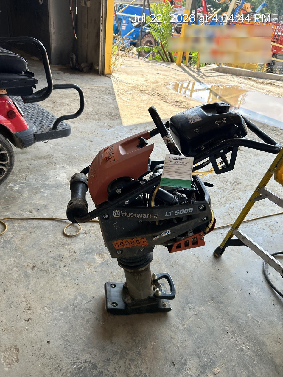 2025 HUSQVARNA LT5005