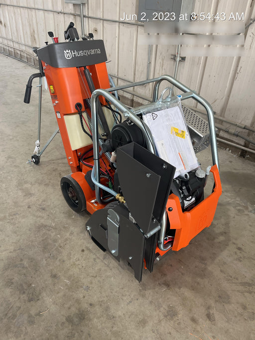 2023 HUSQVARNA FS520