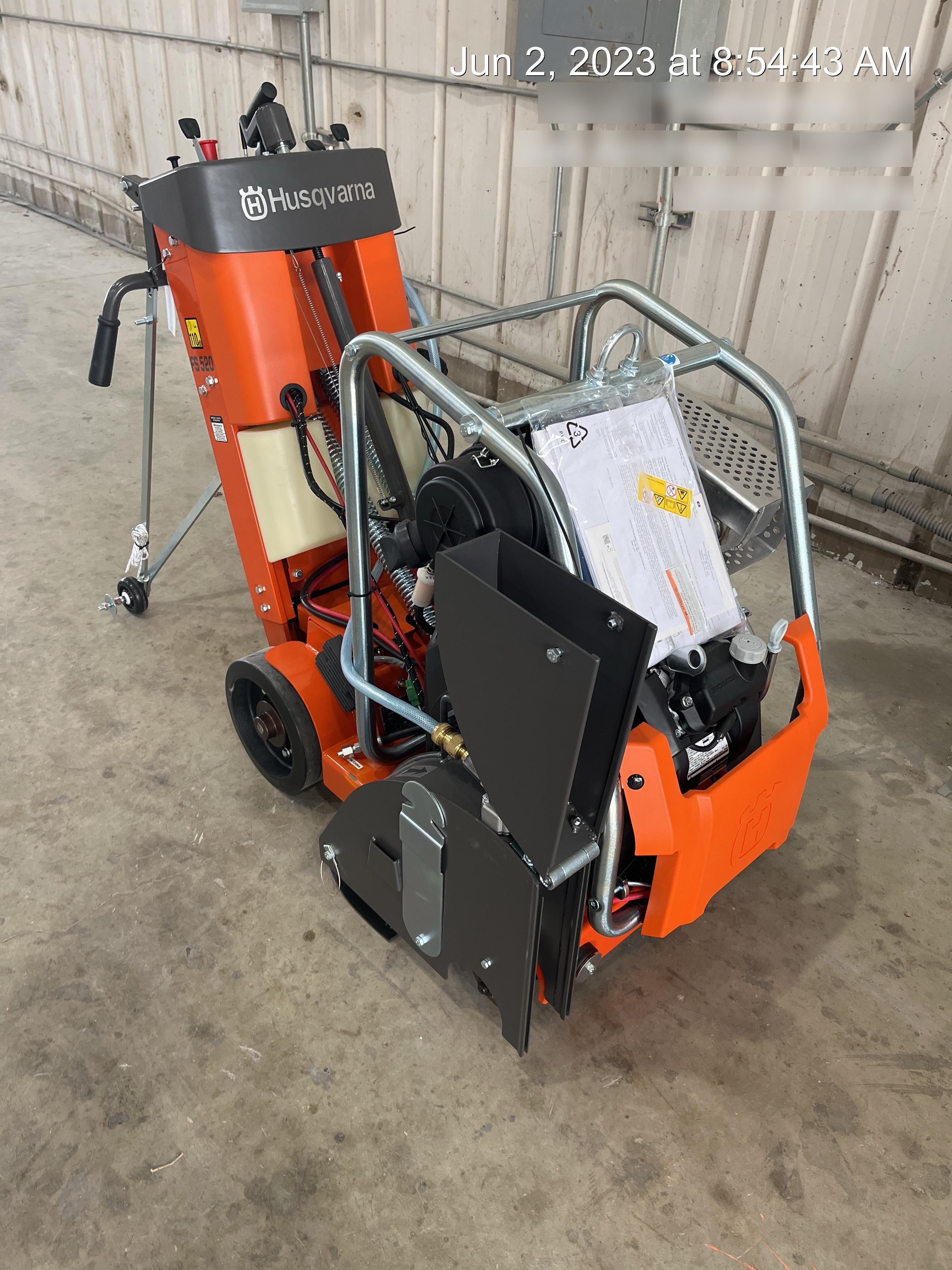 2023 HUSQVARNA FS520