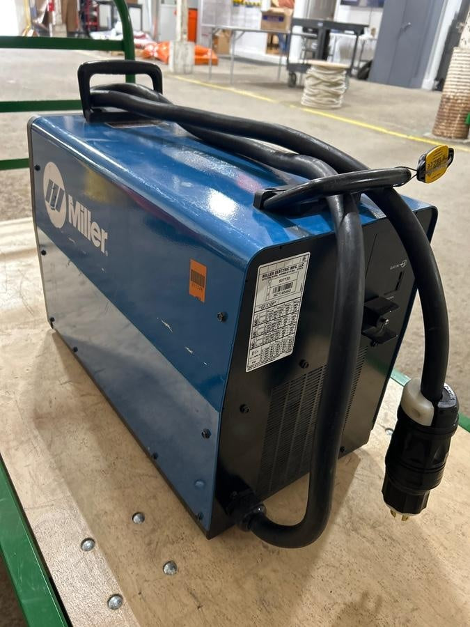 2021 MILLER ELECTRIC XMT 350