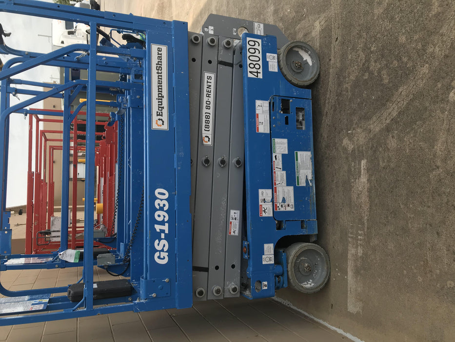 2019 Genie GS-1930 Fixed Rails with Chain Entry