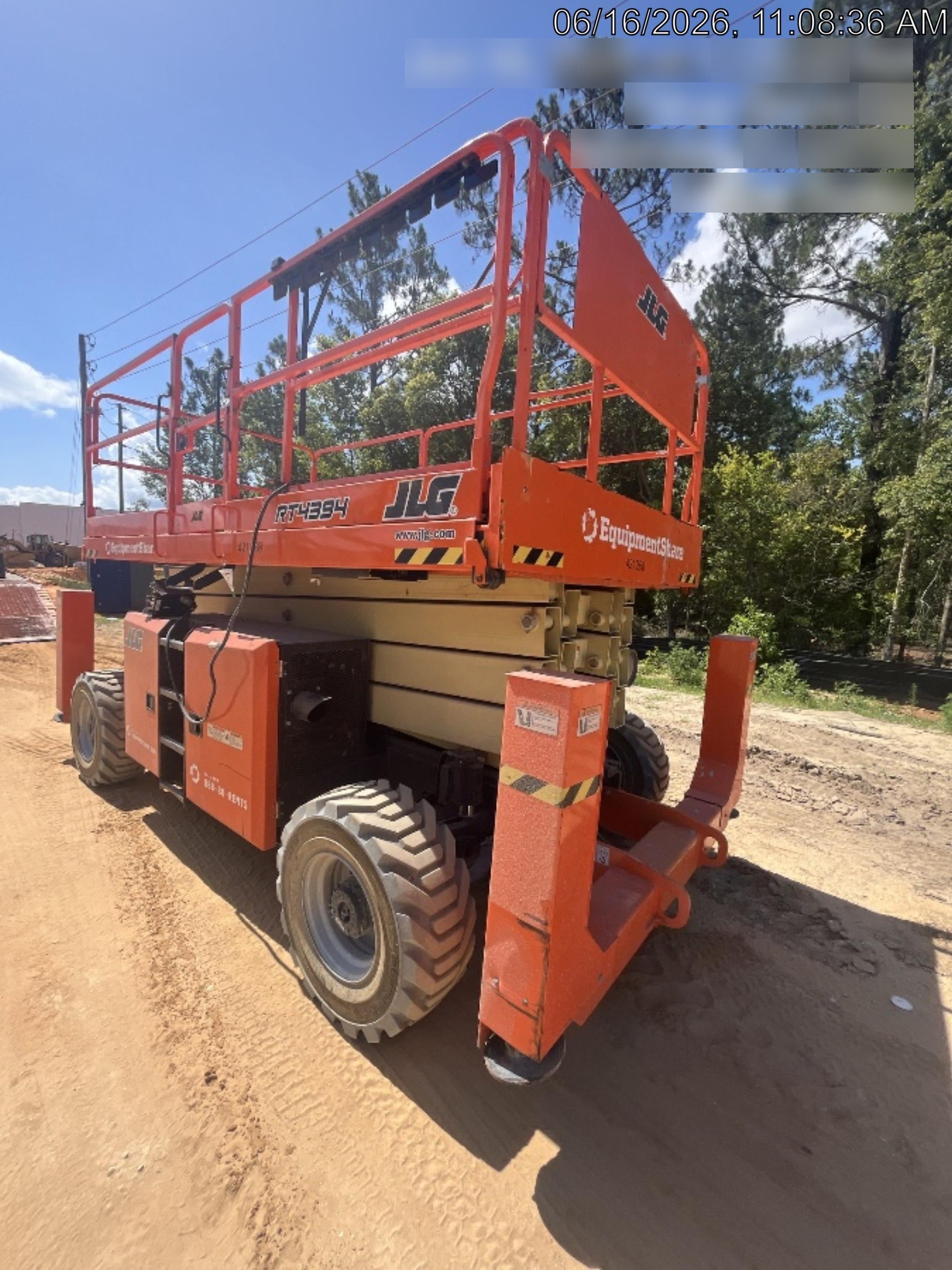 2024 JLG RT4394