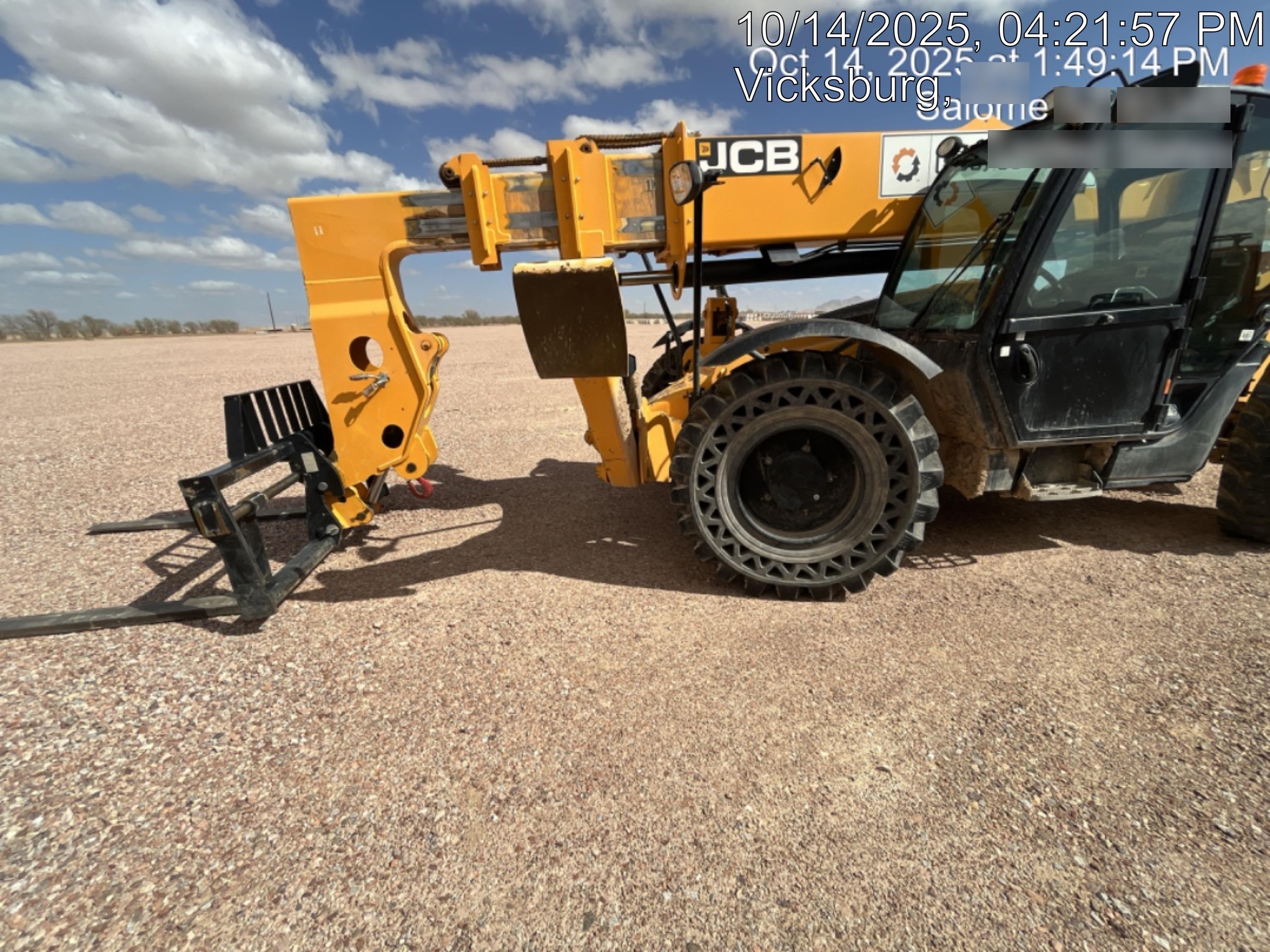 2022 JCB 512-56