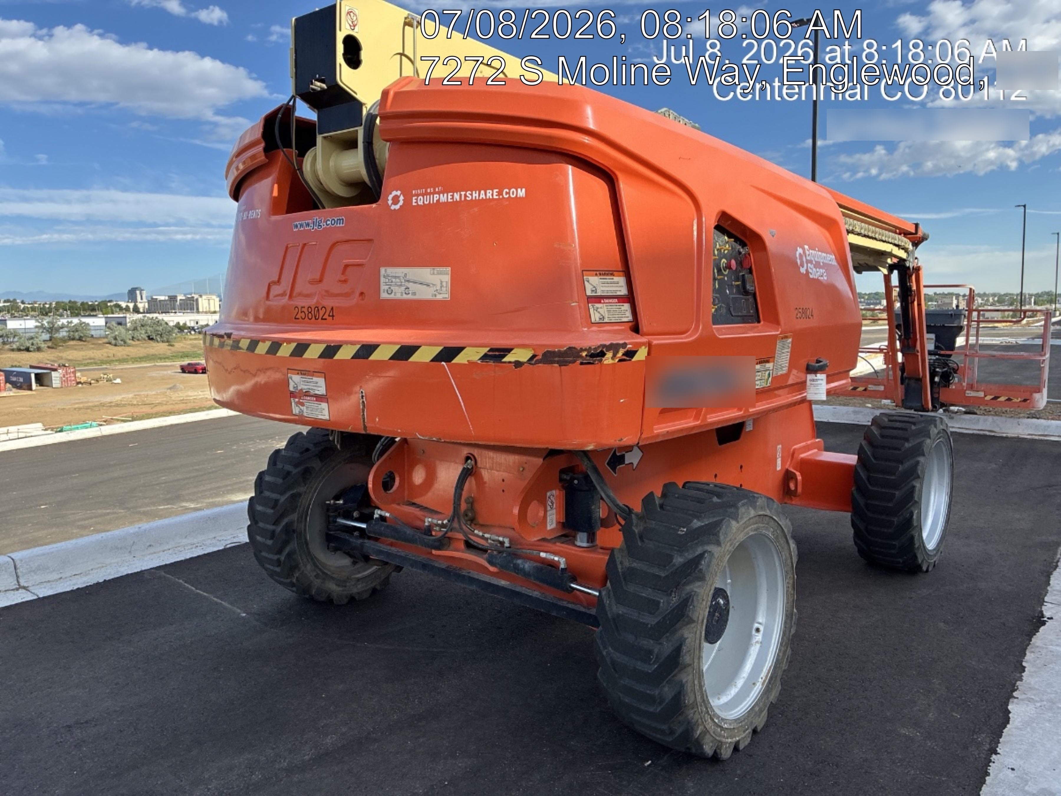 2022 JLG 660SJ