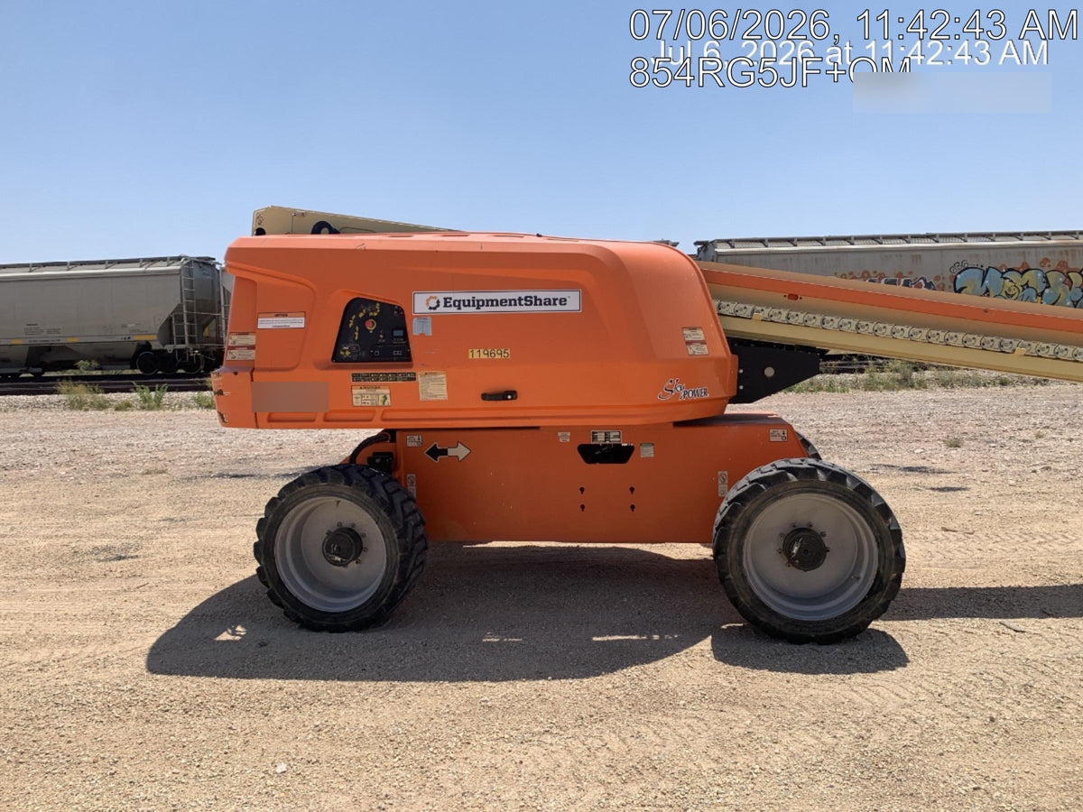 2021 JLG 660SJ