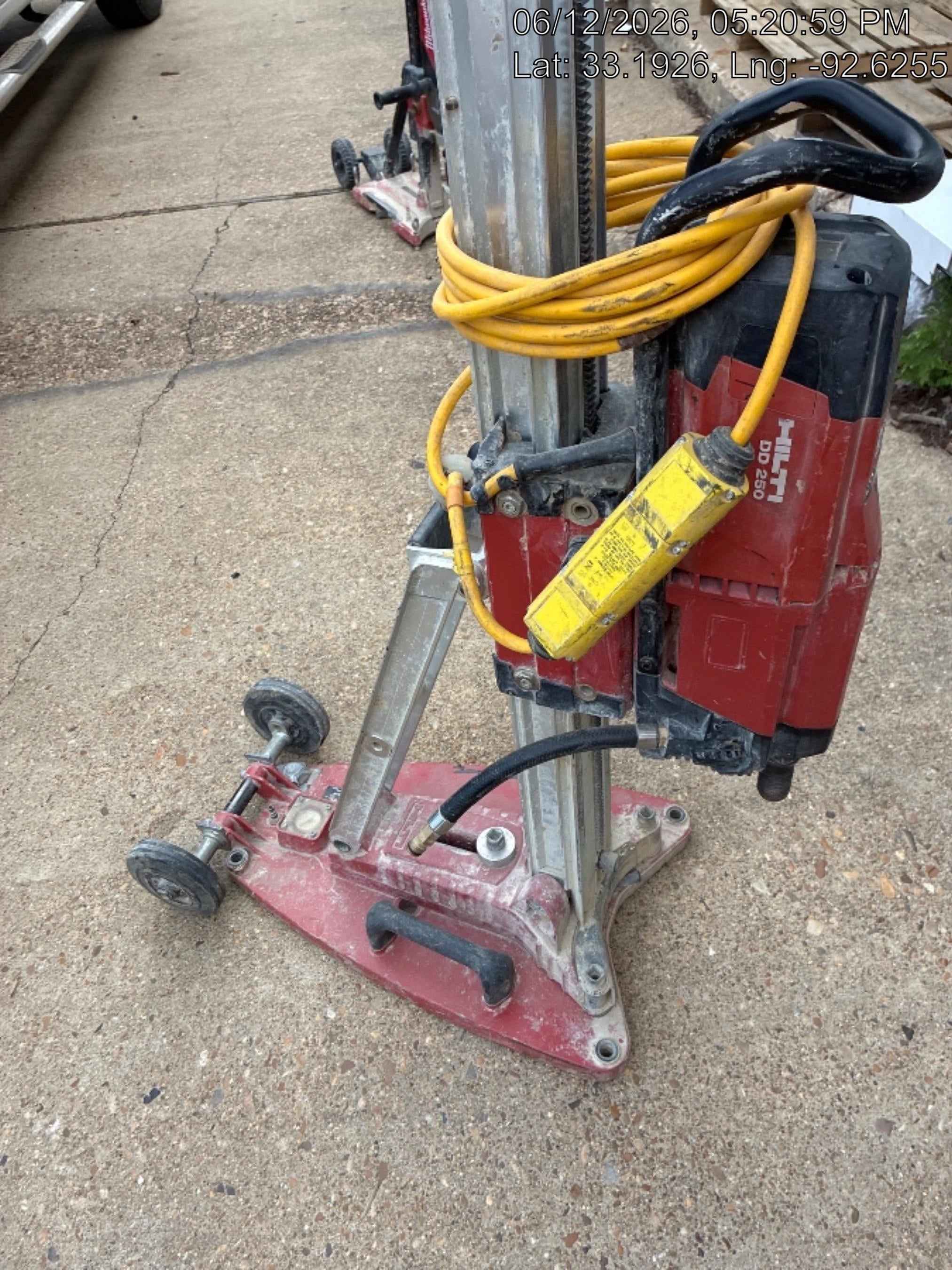2019 HILTI DD 250