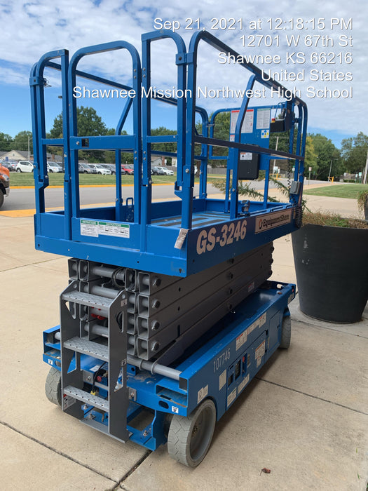 2020 Genie GS-3246 Standard, Folding full height swing gate