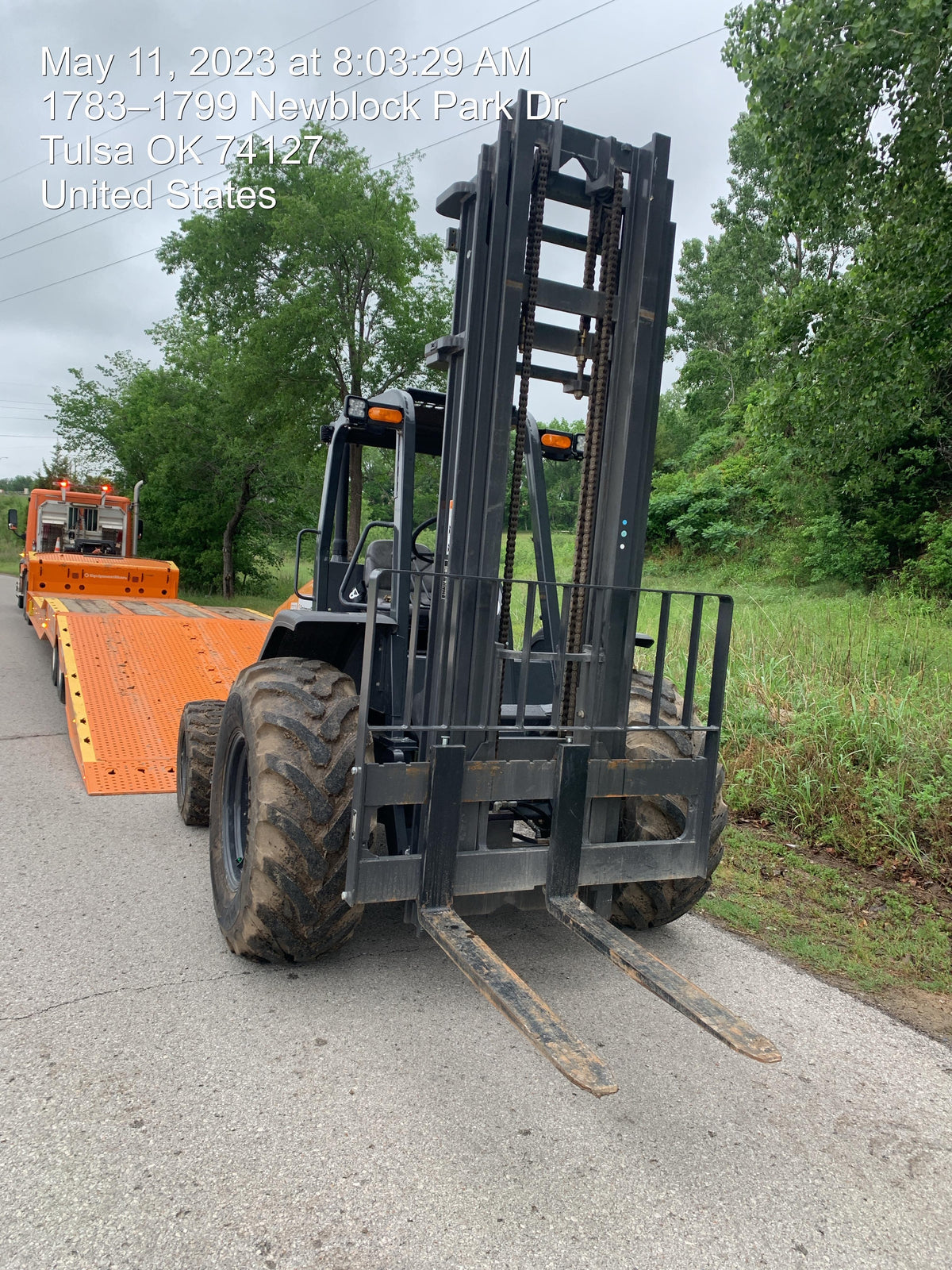 2023 CASE 588H