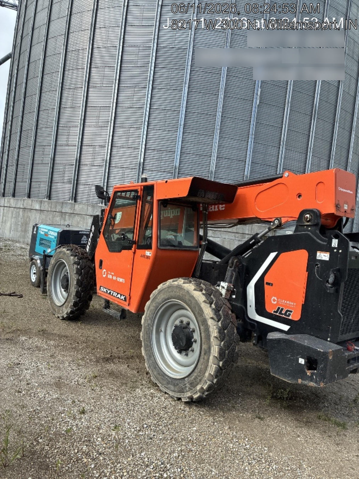 2024 SKYTRAK 8042