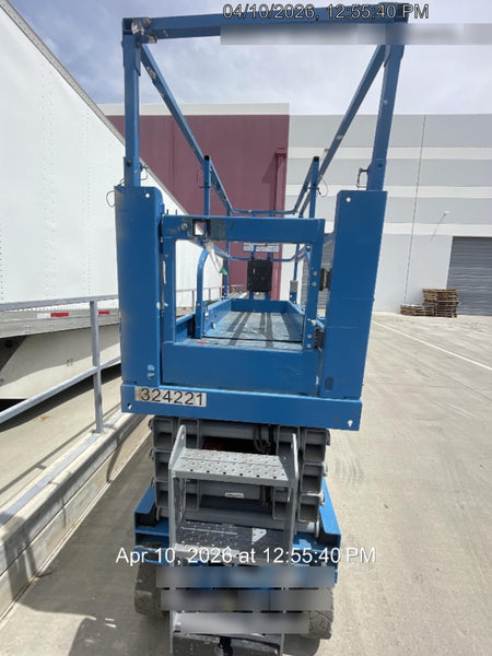 2023 GENIE GS-2632