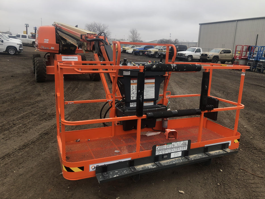 2020 JLG 660SJ