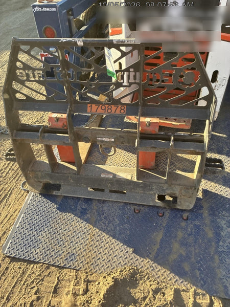 2021 PALADIN 48" Pallet Forks - Paladin
