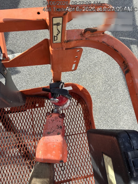 2019 JLG E300AJP