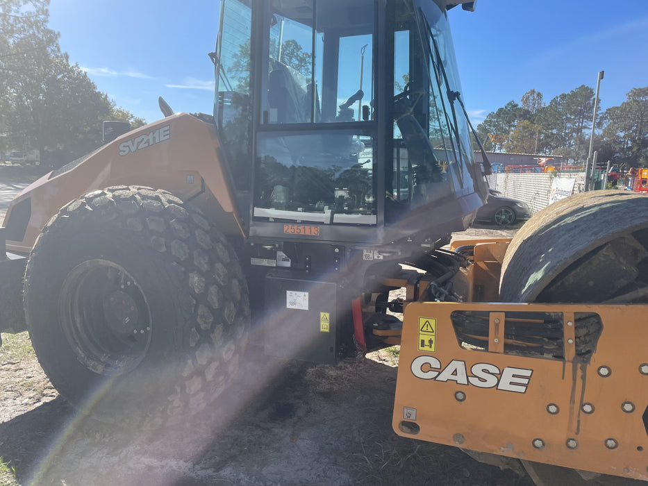 2022 CASE SV211ESM