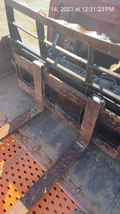 2022 ARROW MATERIAL HANDLING F5000