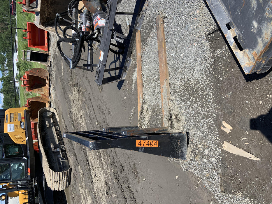 2019 ARROW MATERIAL HANDLING 60" Pallet Forks - Arrow