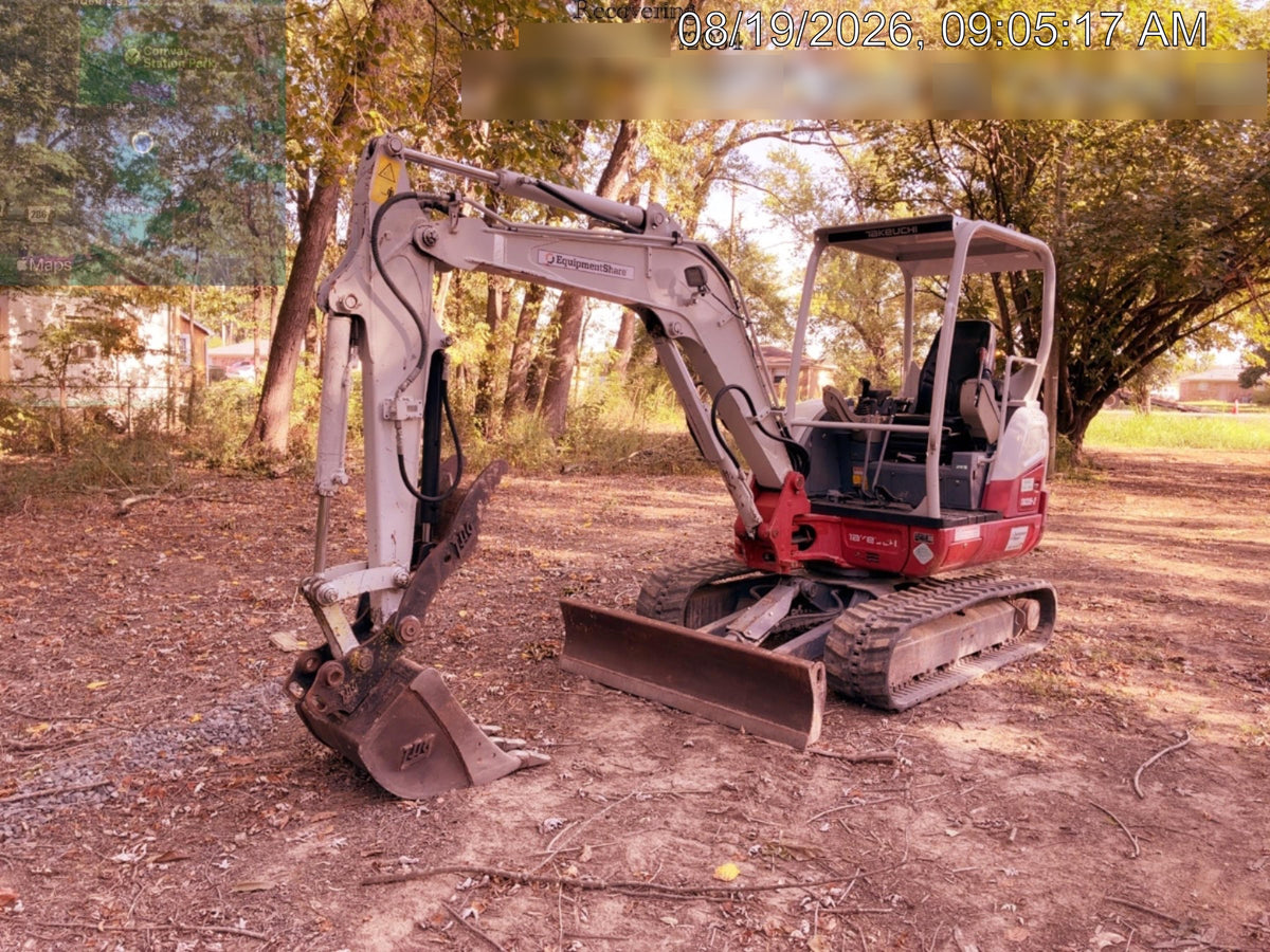 2021 TAKEUCHI TB235-2R