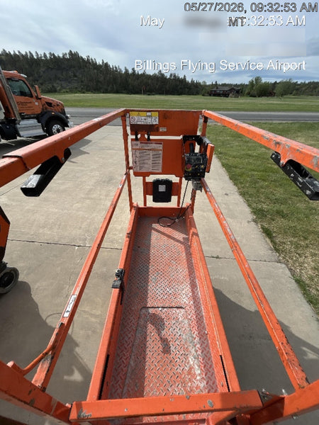2022 JLG ES1932