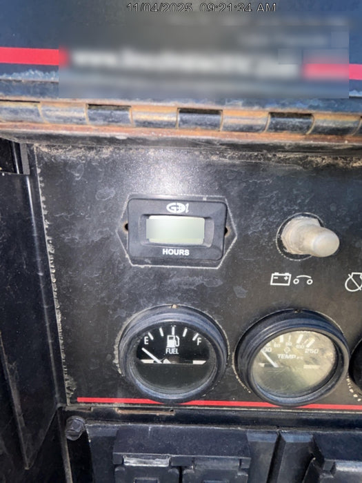 2021 Lincoln Electric Vantage 322 Vantage 322 Ready Pak 3 w/ Decals, ORANGE (includes trailer, cable rack, fender light kit) NO Telematics