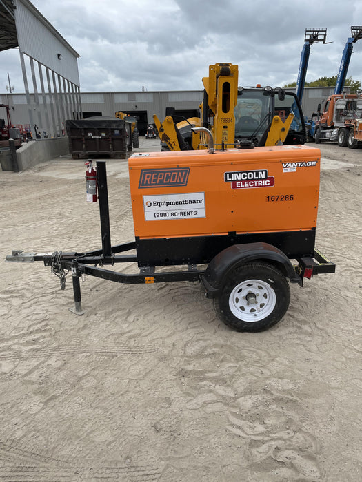 2021 Lincoln Electric Vantage 322 Vantage 322 Ready Pak 3 w/ Decals, ORANGE (includes trailer, cable rack, fender light kit) NO Telematics