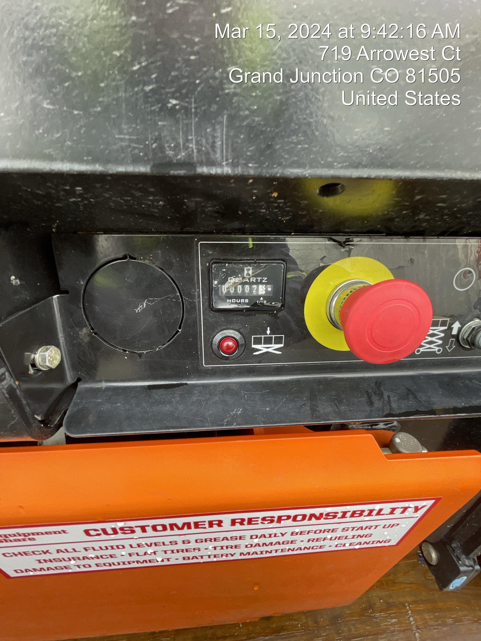2022 JLG R3246