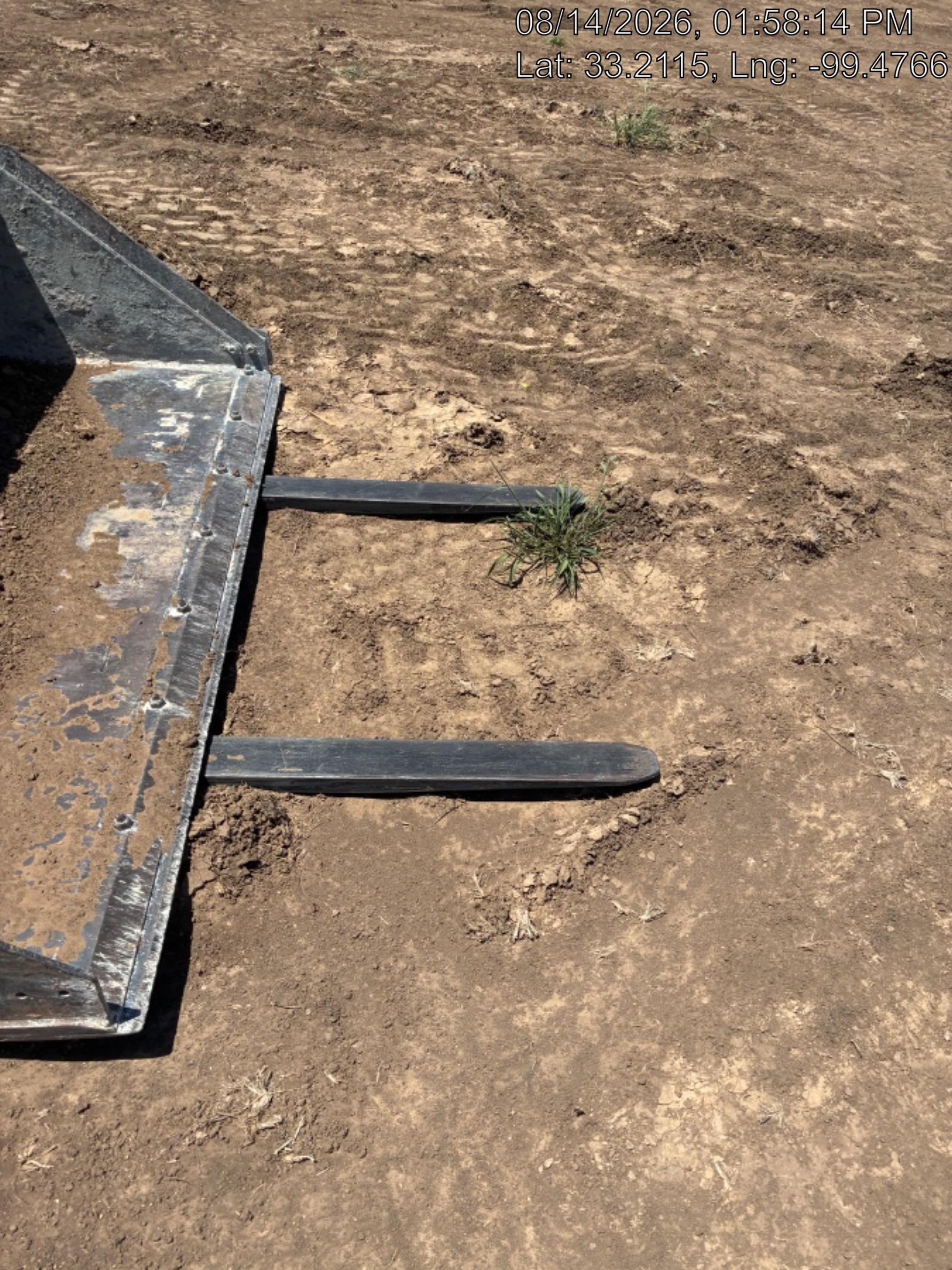 2026 ARROW MATERIAL HANDLING 72" Pallet Forks - Arrow