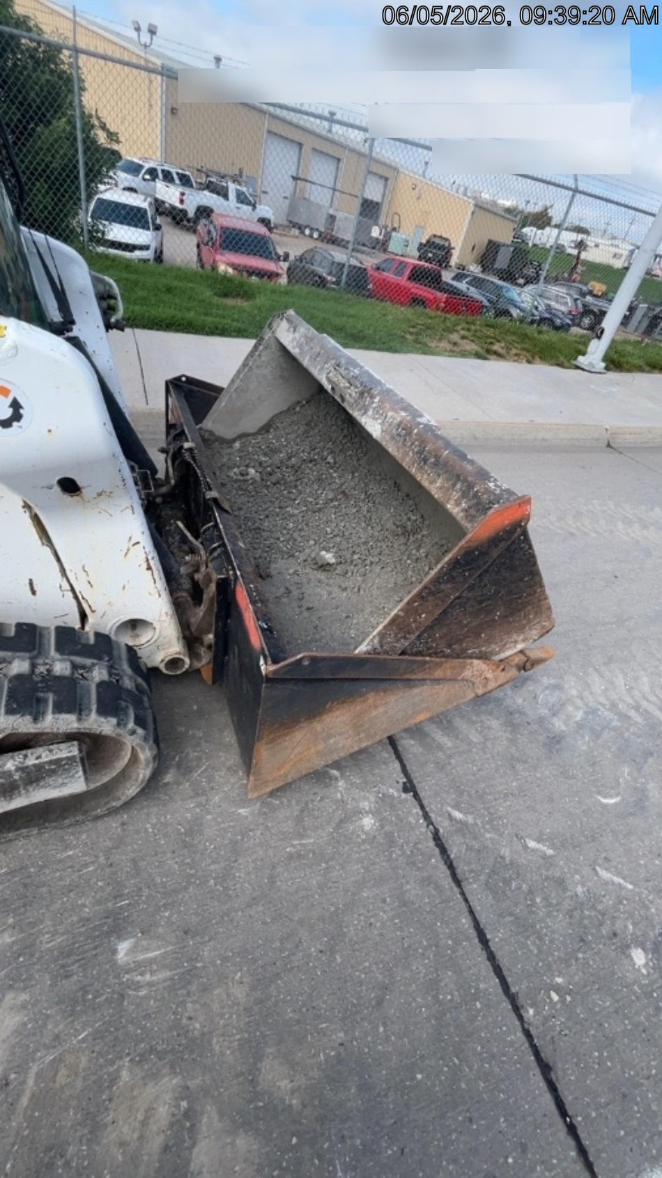2025 VIRNIG 78" Smooth Bucket - VIRNIG