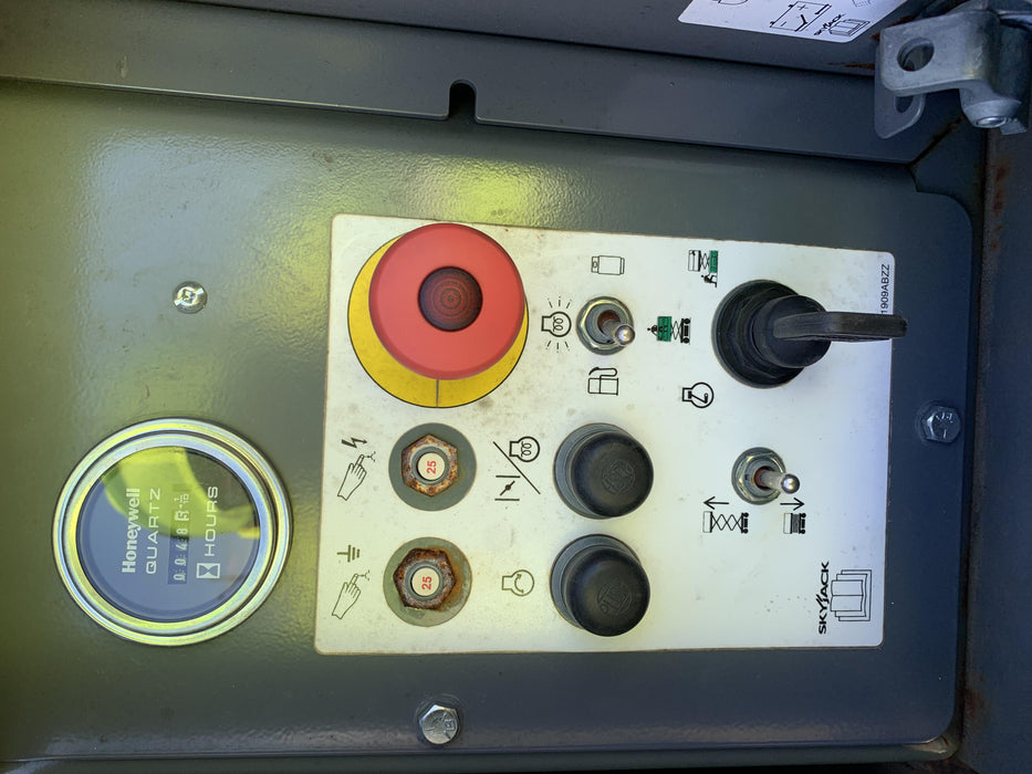 2018 SKYJACK SJ6832 RT