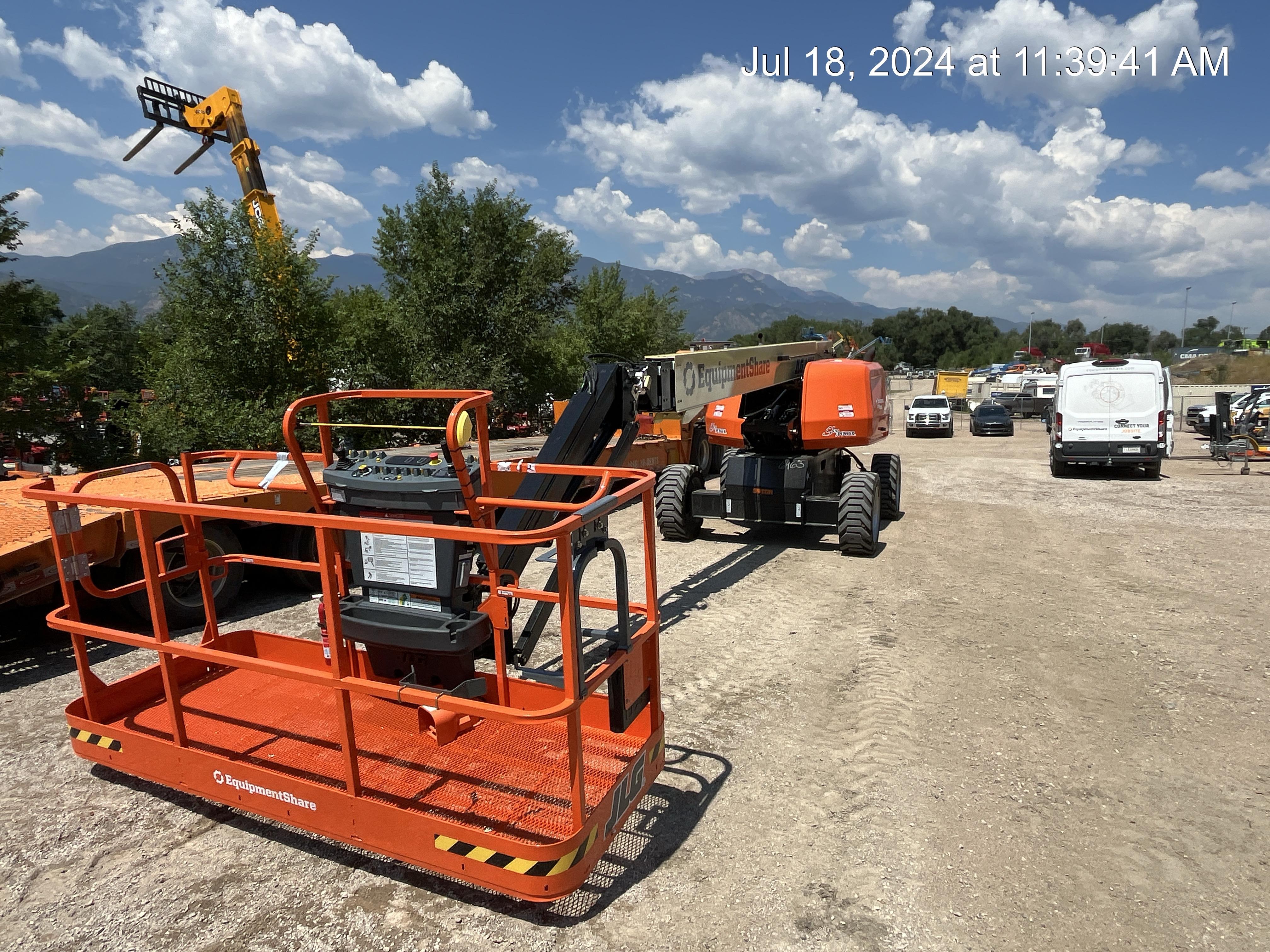 2024 JLG 660SJ