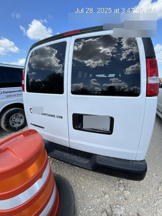 2023 CHEVROLET Express Van - Rental