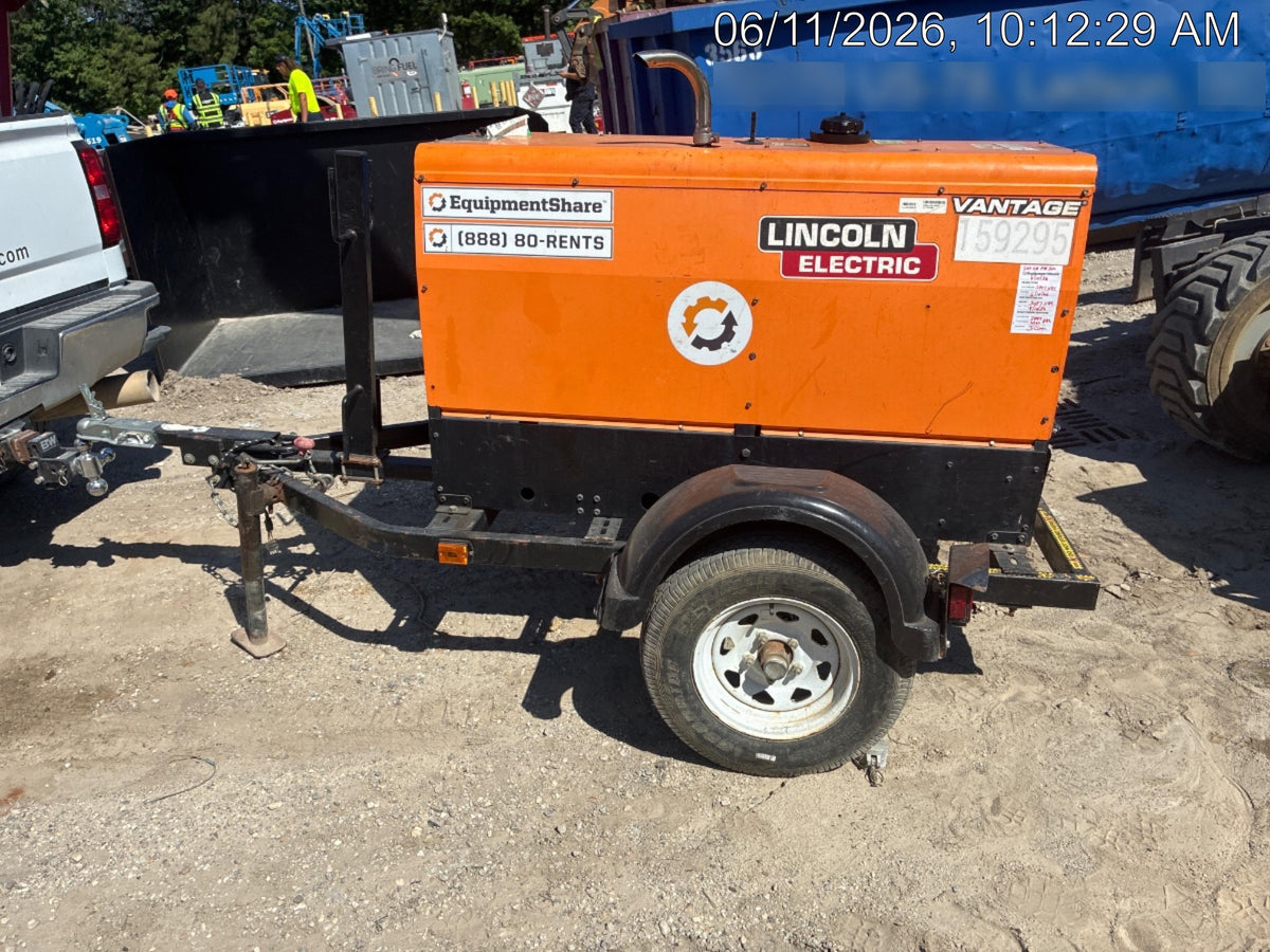 2021 Lincoln Electric Vantage 322 Vantage 322 Ready Pak 3 w/ Decals, ORANGE (includes trailer, cable rack, fender light kit) NO Telematics