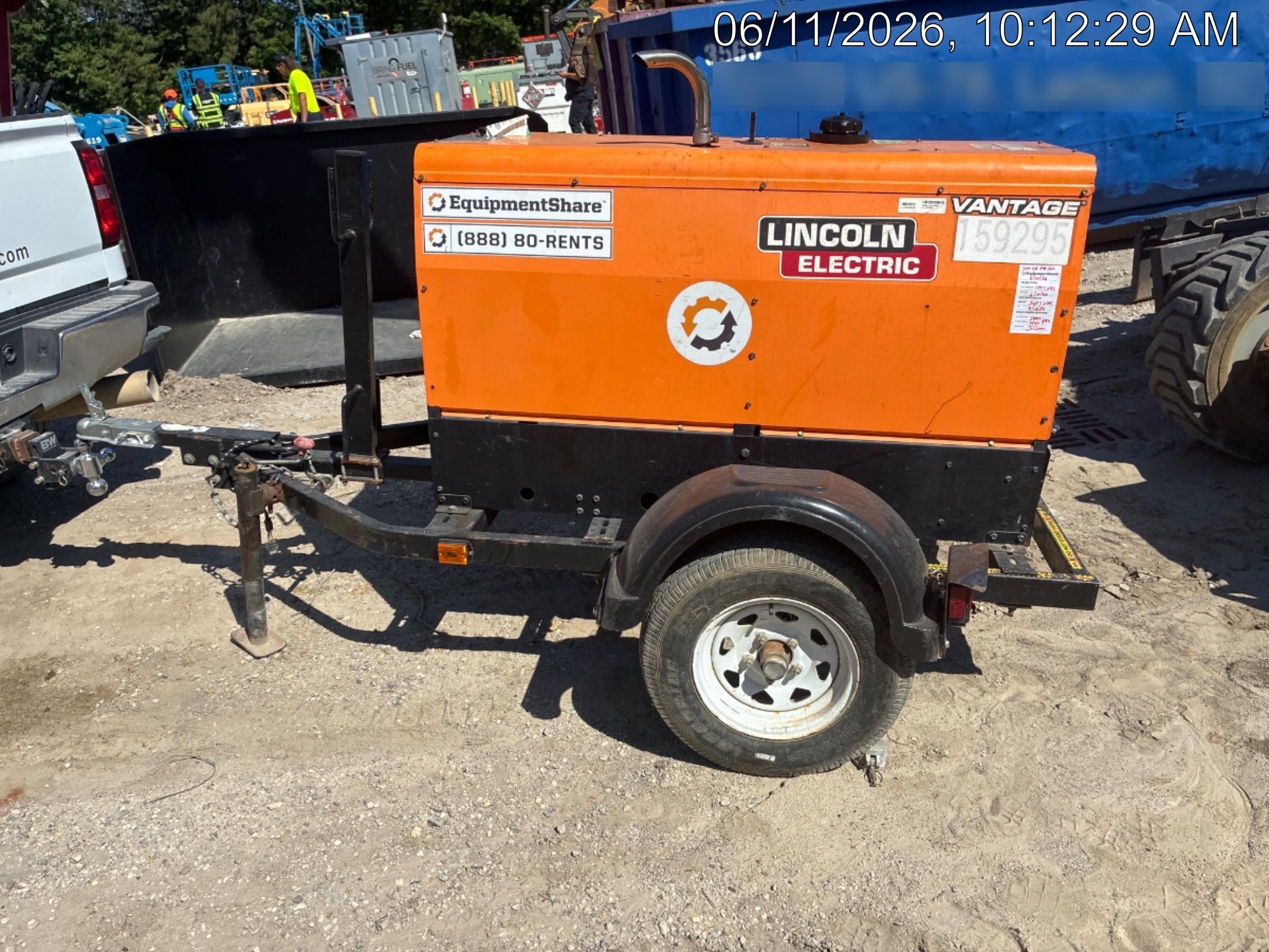 2021 Lincoln Electric Vantage 322 Vantage 322 Ready Pak 3 w/ Decals, ORANGE (includes trailer, cable rack, fender light kit) NO Telematics