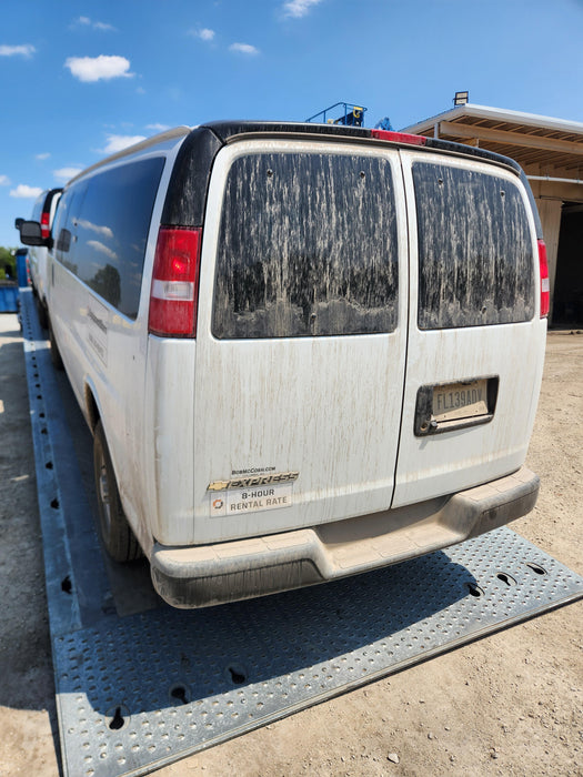 2023 CHEVROLET Express Van - Rental