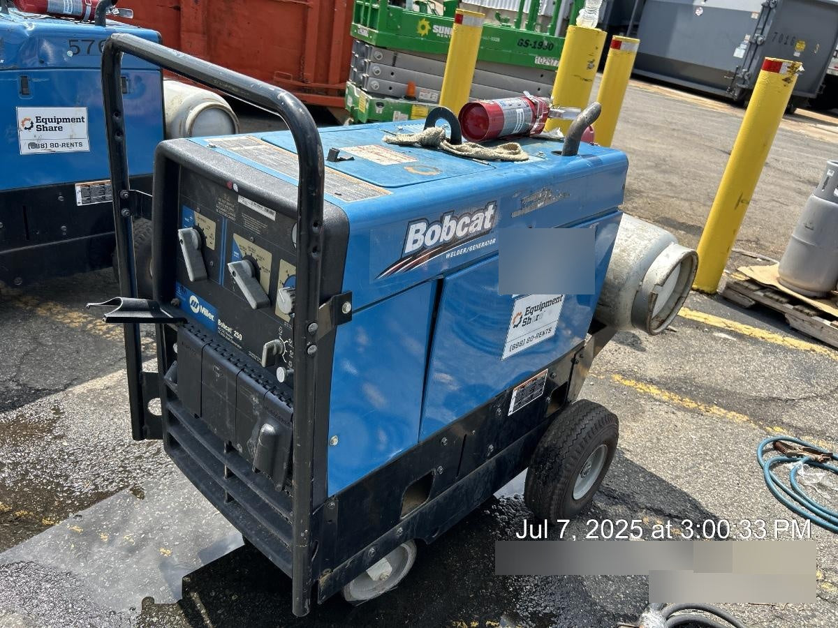 2019 Miller Electric BOBCAT 250 LP/Propane, Running Gear, Tank Bracket, Hose