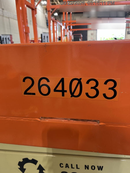 2022 JLG ES3246