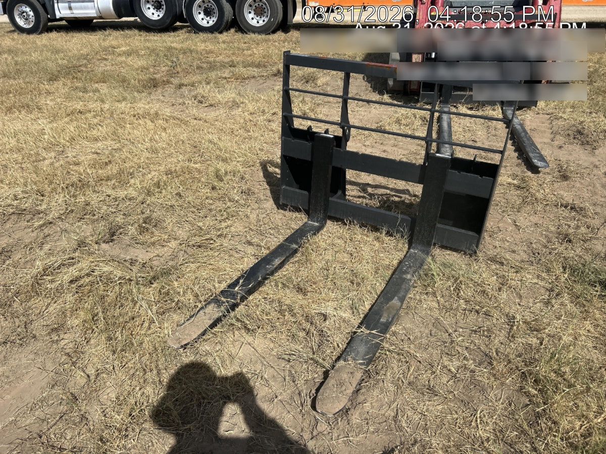 2026 ARROW MATERIAL HANDLING 48" Pallet Forks - Arrow