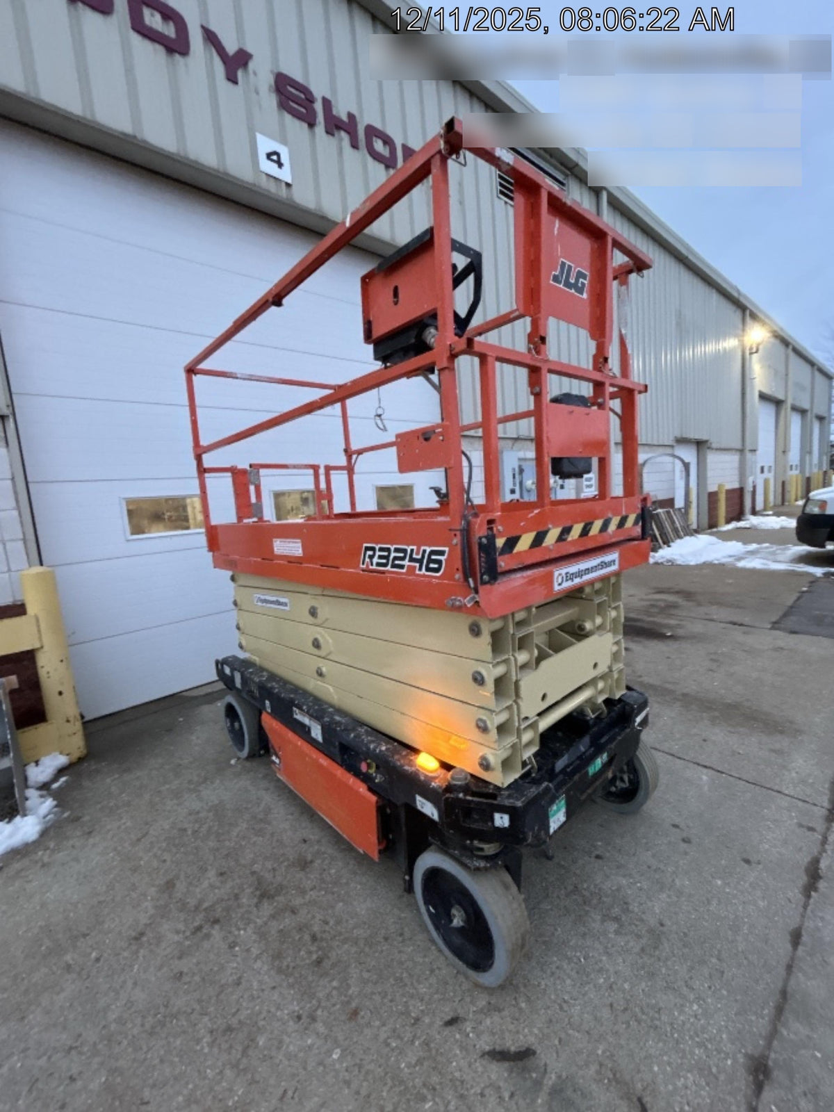 2021 JLG R3246