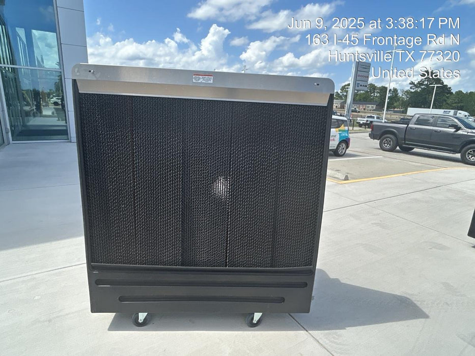 2025 BIG ASS FANS Cool Space 400