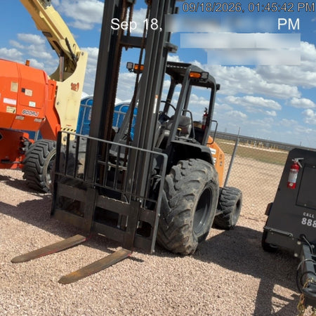 2023 CASE 588H