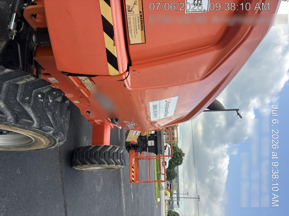 2021 JLG 400S