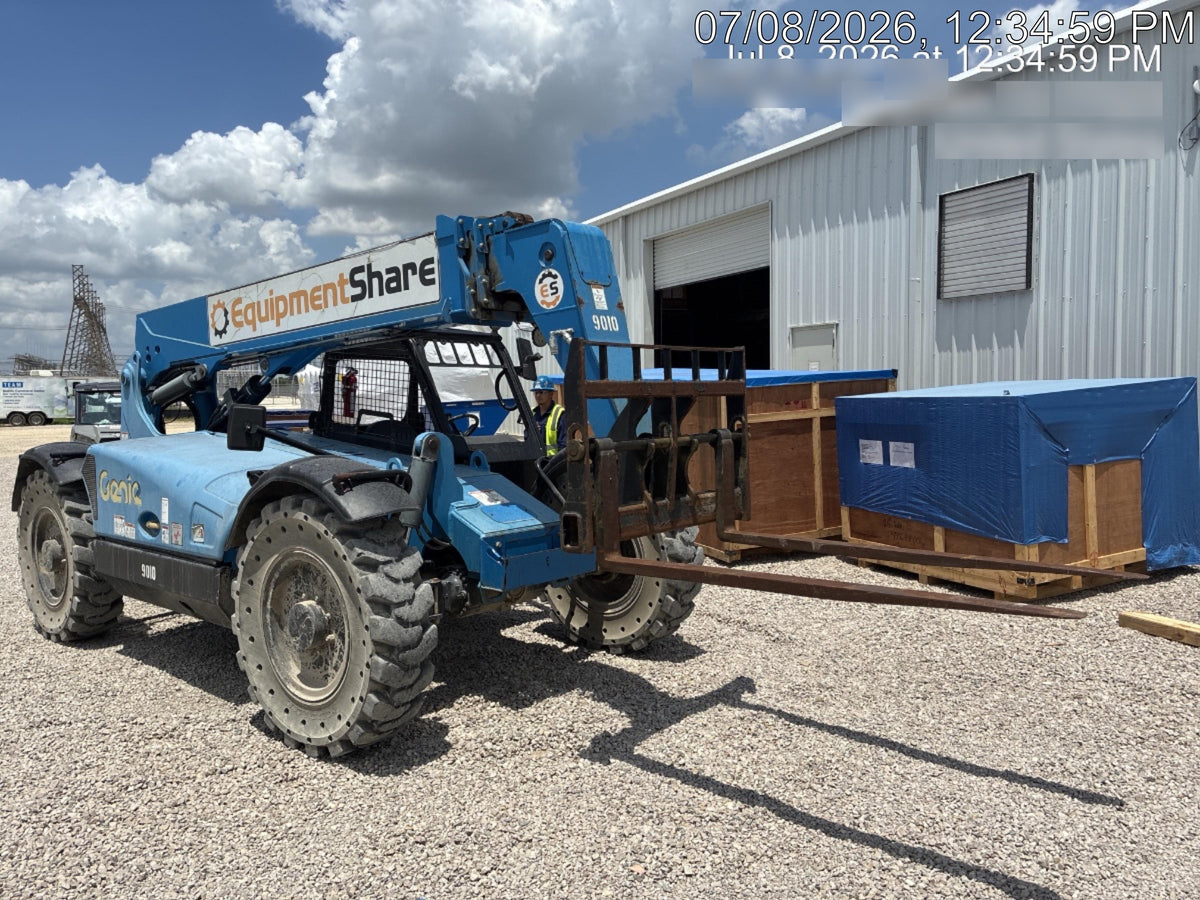 2018 Genie GTH-636 Genie GTH-636 w/Open ROPS, Solid Tires, Work Light/Beacon, 48" Carriage and Forks