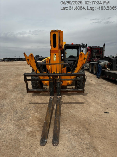 2020 JCB 512-56 Canopy, 74 HP, Solid Tires, STD Worklight, Beacon, Aux Hydraulics, Lifting Eye, Backup Alarm w/66" Carriage, 60" Forks