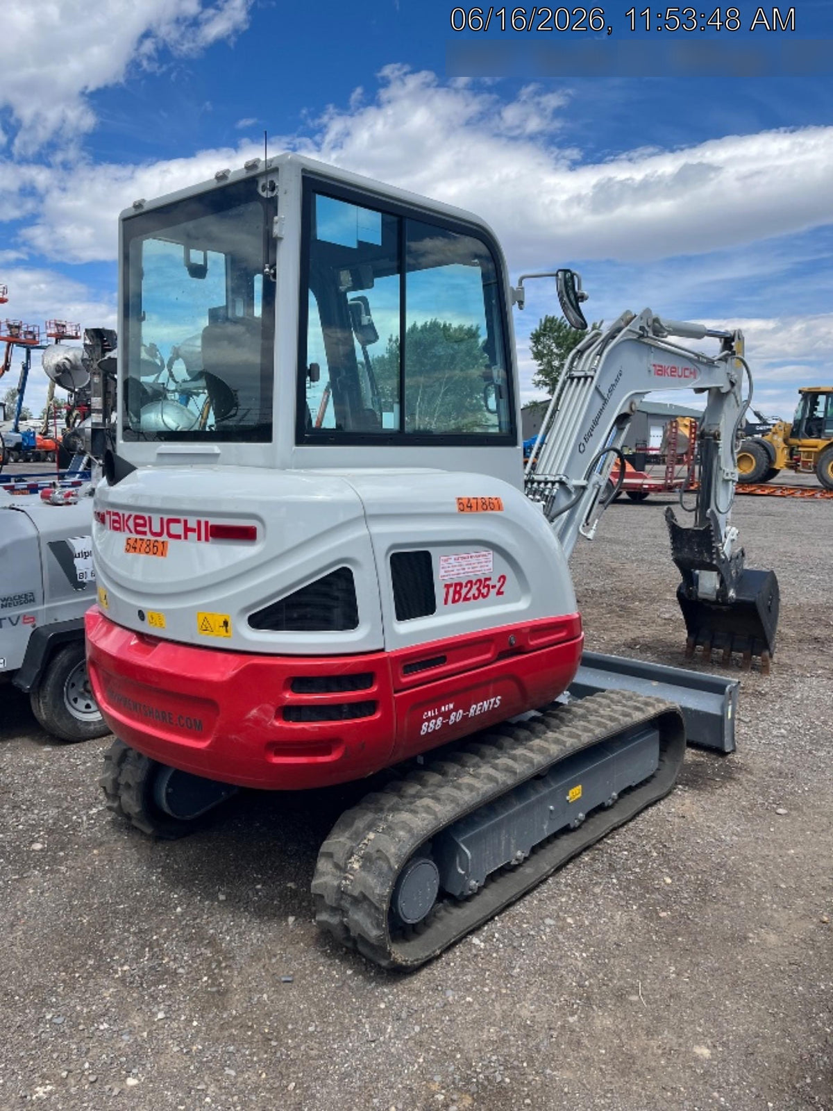 2025 TAKEUCHI TB235-2CR