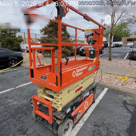 2022 JLG ES1932