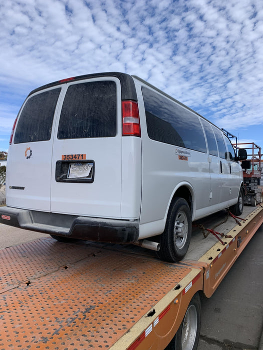 2023 CHEVROLET Express Van - Rental